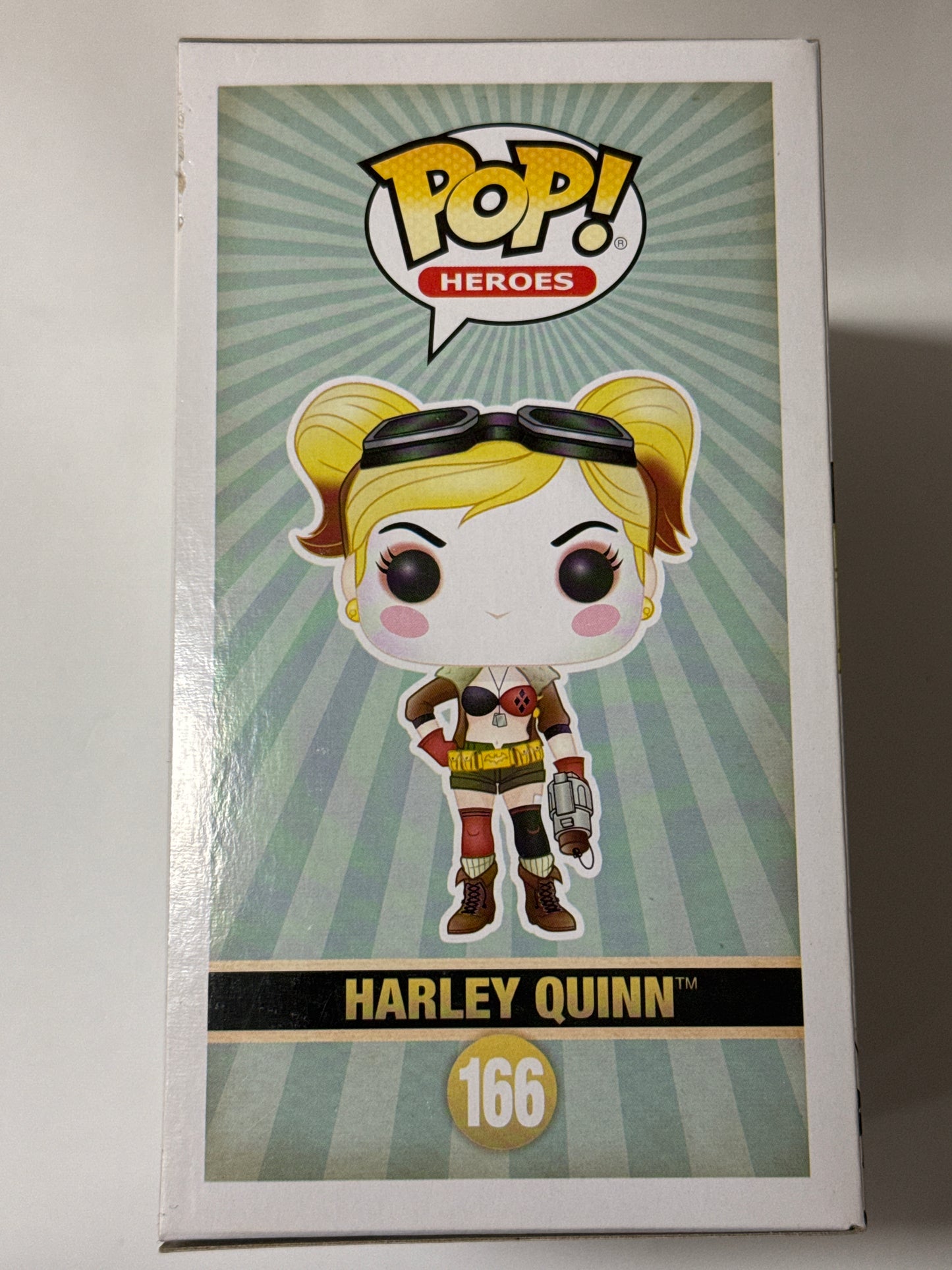 DC Bombshells - Harley Quinn (Vintage) US Exclusive Pop! Vinyl #166