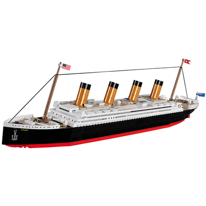 Titanic - Titanic 1:450 Scale 720 piece