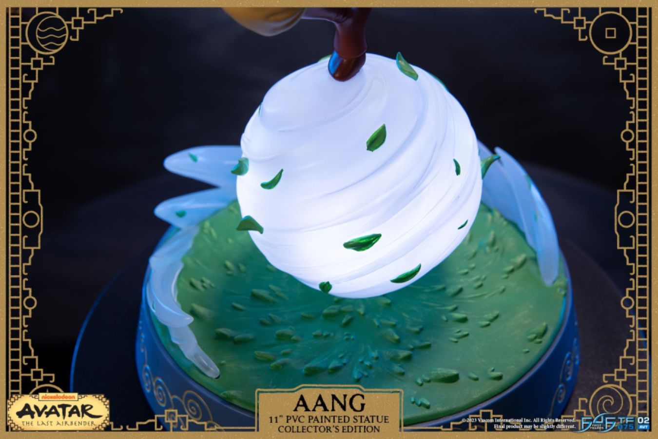 Avatar the Last Airbender - Aang PVC Statue Collectors (Light Up) Edition