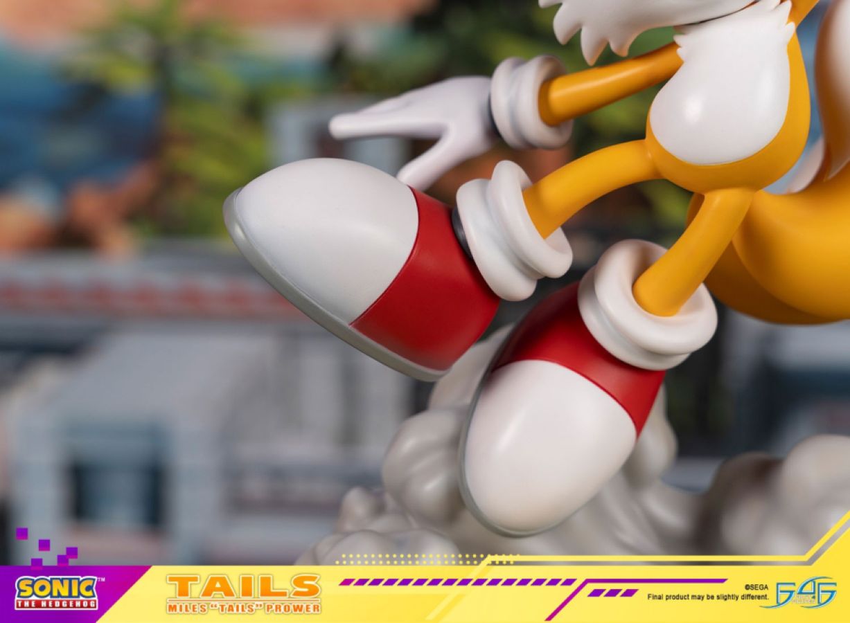 Sonic - Tails Statue