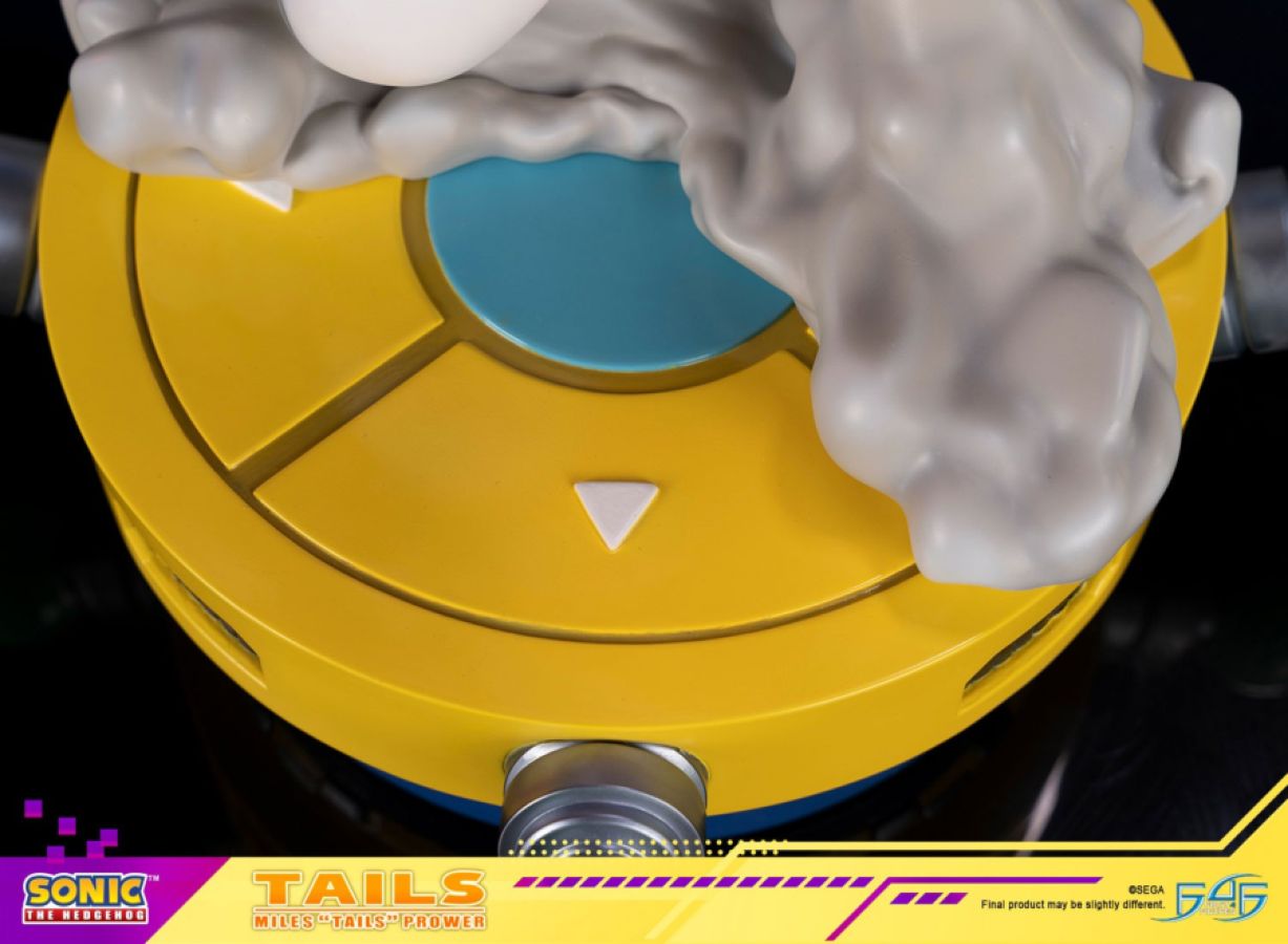 Sonic - Tails Statue