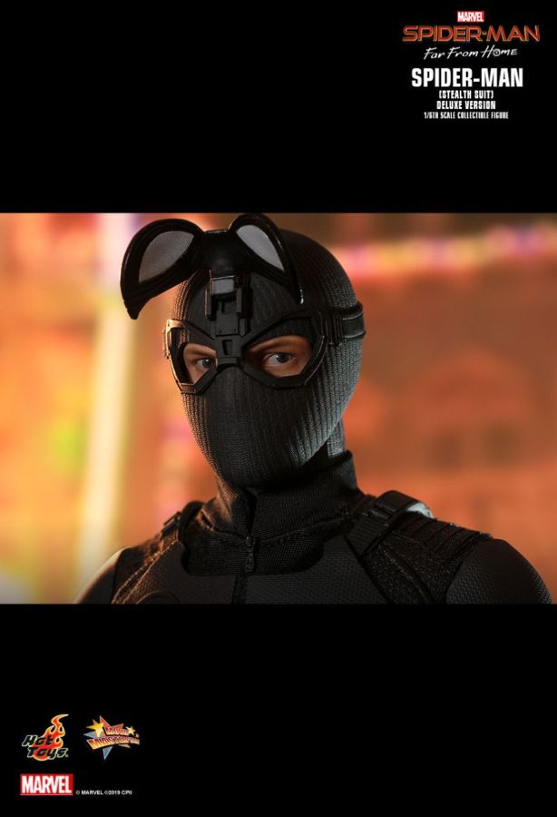 Spider-Man: Far From Home - Stealth Suit Deluxe 12" 1:6 Scale Action Figure