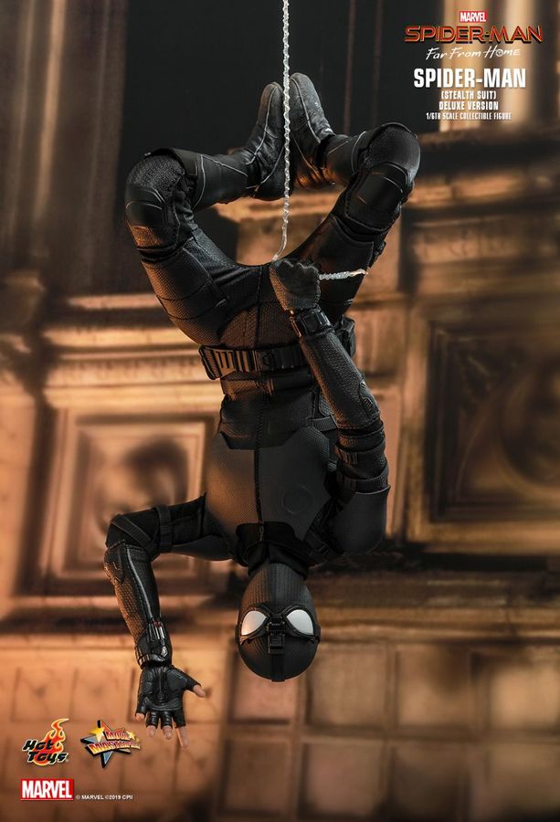 Spider-Man: Far From Home - Stealth Suit Deluxe 12" 1:6 Scale Action Figure - Ozzie Collectables
