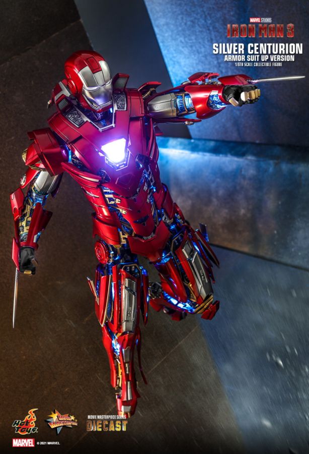 Iron Man 3 - Silver Centurion Armor Suit-Up 1:6 Scale 12" Diecast Action Figure