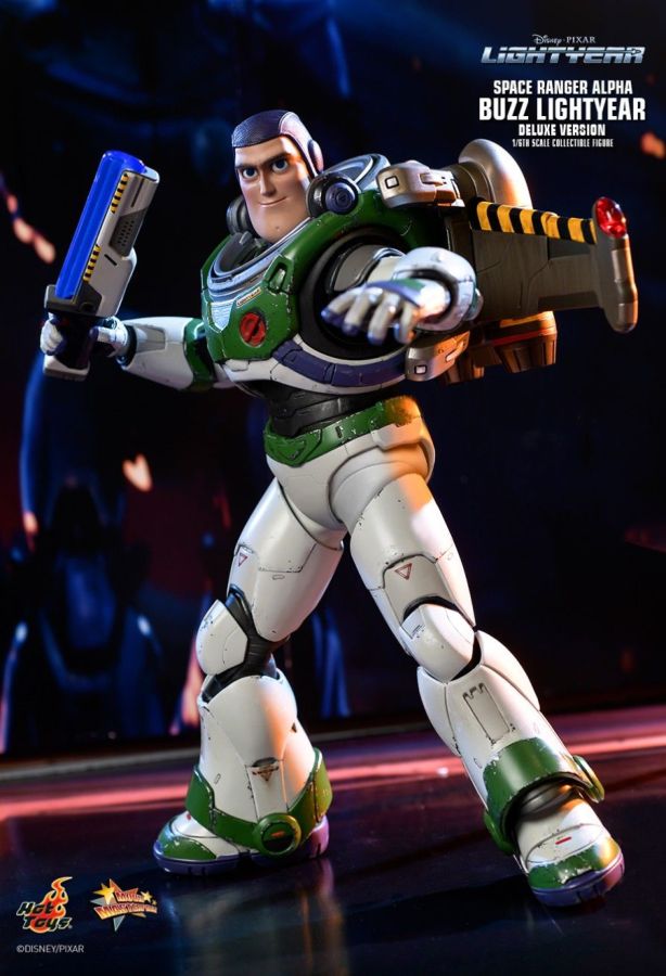 Lightyear (2022) - Alpha Buzz Lightyear Deluxe 1:6 Scale Action Figure