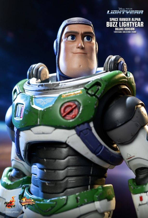 Lightyear (2022) - Alpha Buzz Lightyear Deluxe 1:6 Scale Action Figure