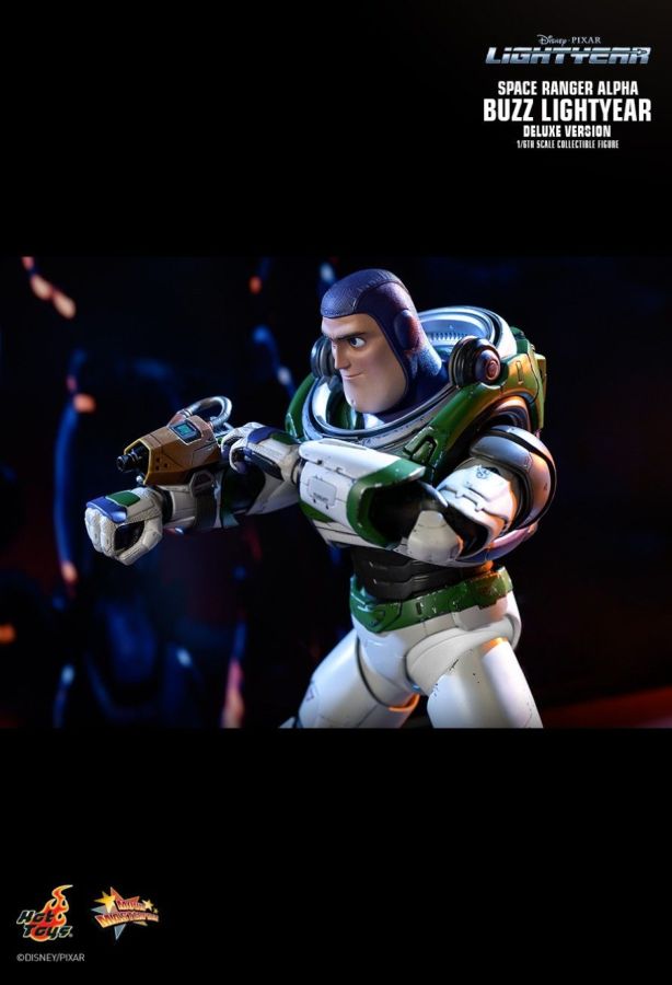 Lightyear (2022) - Alpha Buzz Lightyear Deluxe 1:6 Scale Action Figure