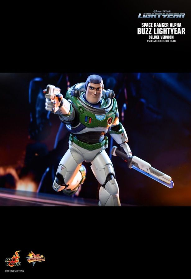 Lightyear (2022) - Alpha Buzz Lightyear Deluxe 1:6 Scale Action Figure