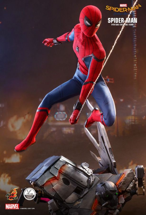 Spider-Man: Homecoming - Spider-Man 1:4 Scale Action Figure