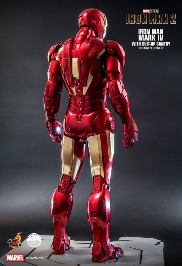 Iron Man 2 - Mark IV Deluxe with Gantry 1:4 Scale Action Figure