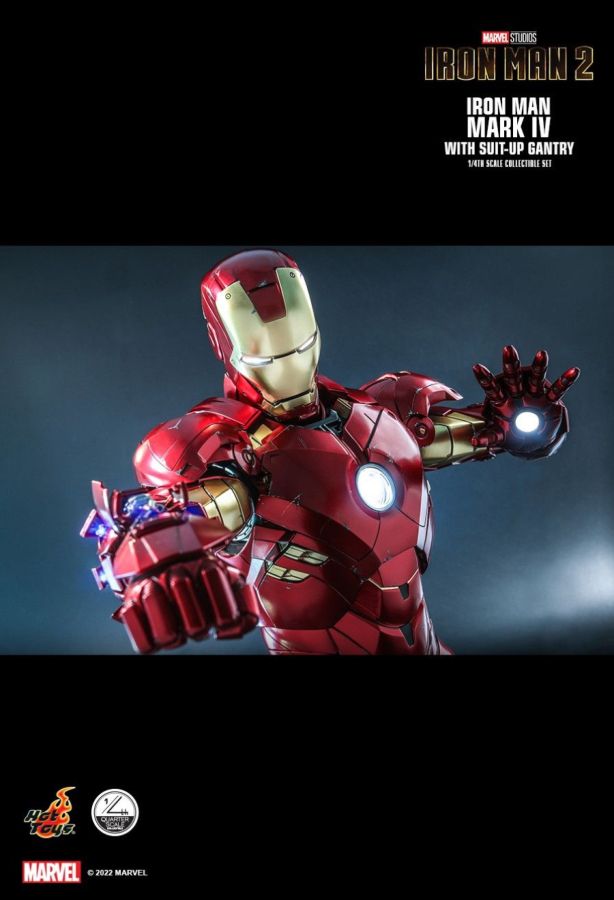 Iron Man 2 - Mark IV Deluxe with Gantry 1:4 Scale Action Figure