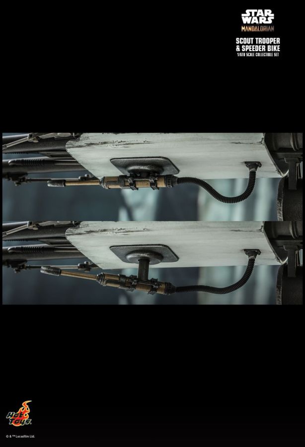 Star Wars: The Mandalorian - Scout Trooper & Speeder Bike 1:6 Scale Action Figure Set