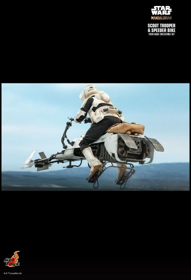 Star Wars: The Mandalorian - Scout Trooper & Speeder Bike 1:6 Scale Action Figure Set