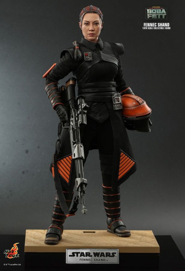 Star Wars: The Book of Boba Fett - Fennec Shand 1:6 Scale 12" Action Figure