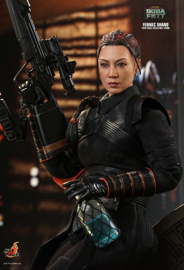 Star Wars: The Book of Boba Fett - Fennec Shand 1:6 Scale 12" Action Figure