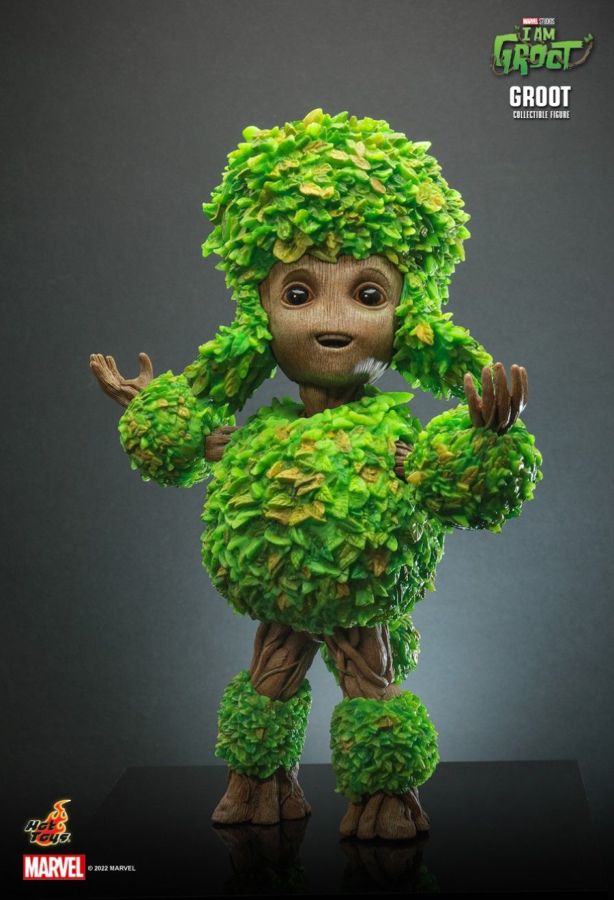 Guardians of the Galaxy - I Am Groot: Groot Collectible Action Figure