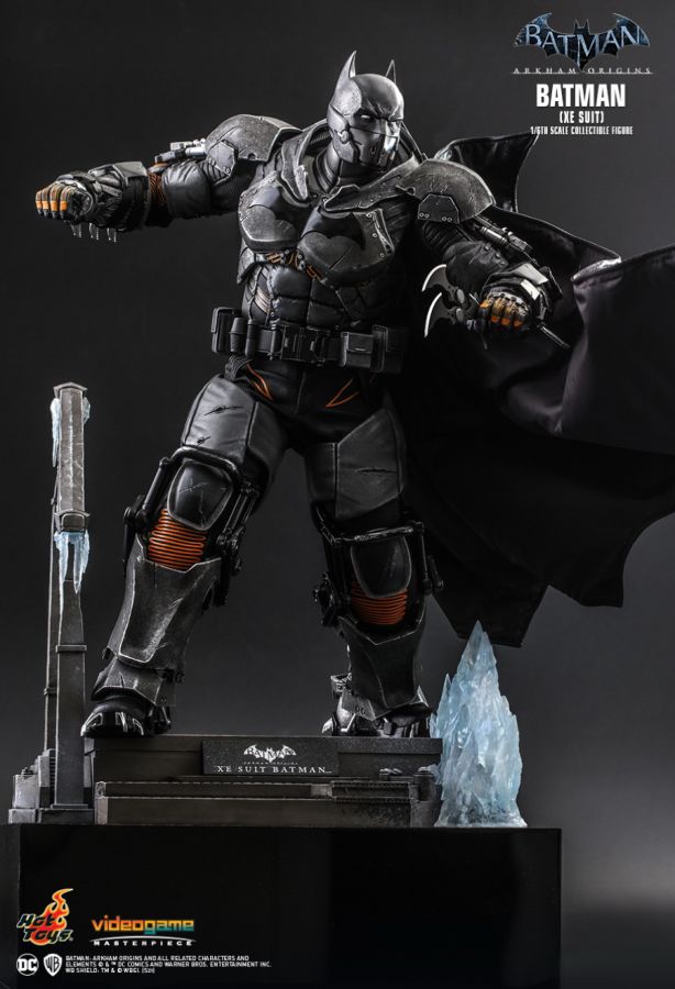Batman: Arkham Origins - Batman (XE Suit) 1:6 Scale 12" Action Figure