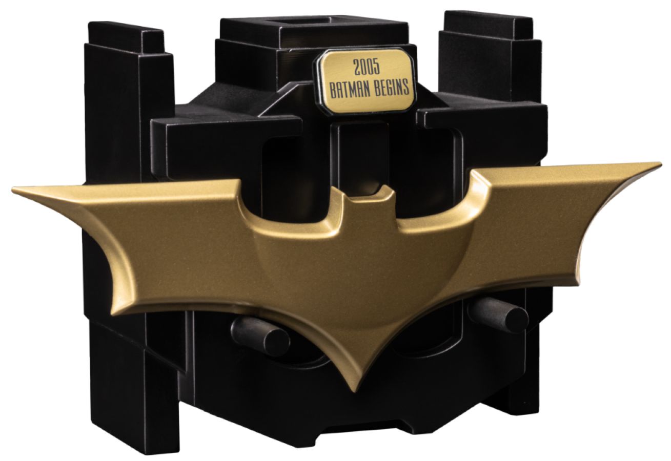 Batman Begins - Batarang Metal Replica - Ozzie Collectables