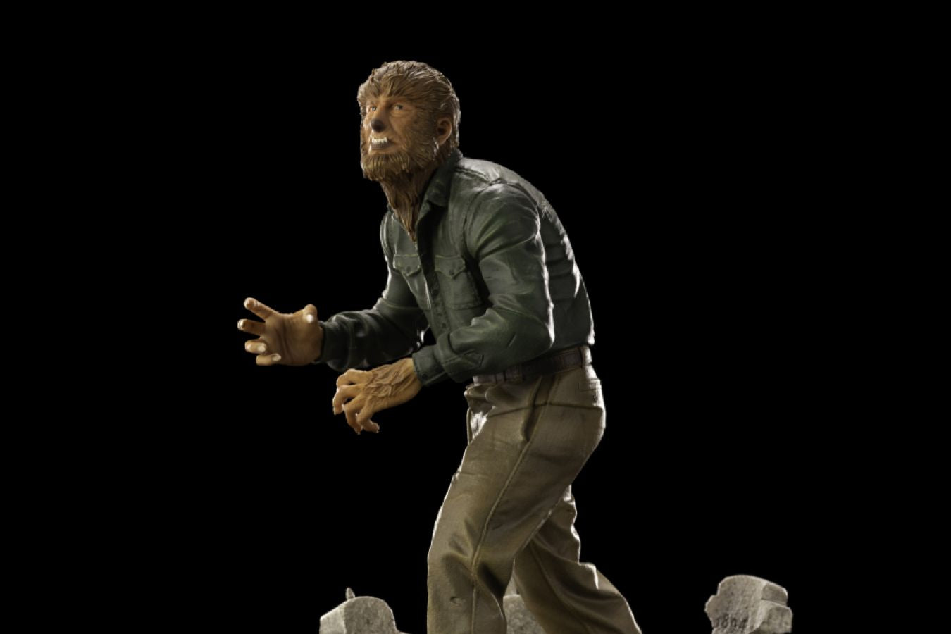 Universal Monsters - Wolf Man Deluxe 1:10 Scale Statue