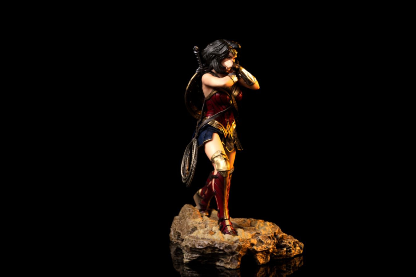 Justice League Movie: Snyder Cut - Wonder Woman 1:10 Scale Statue