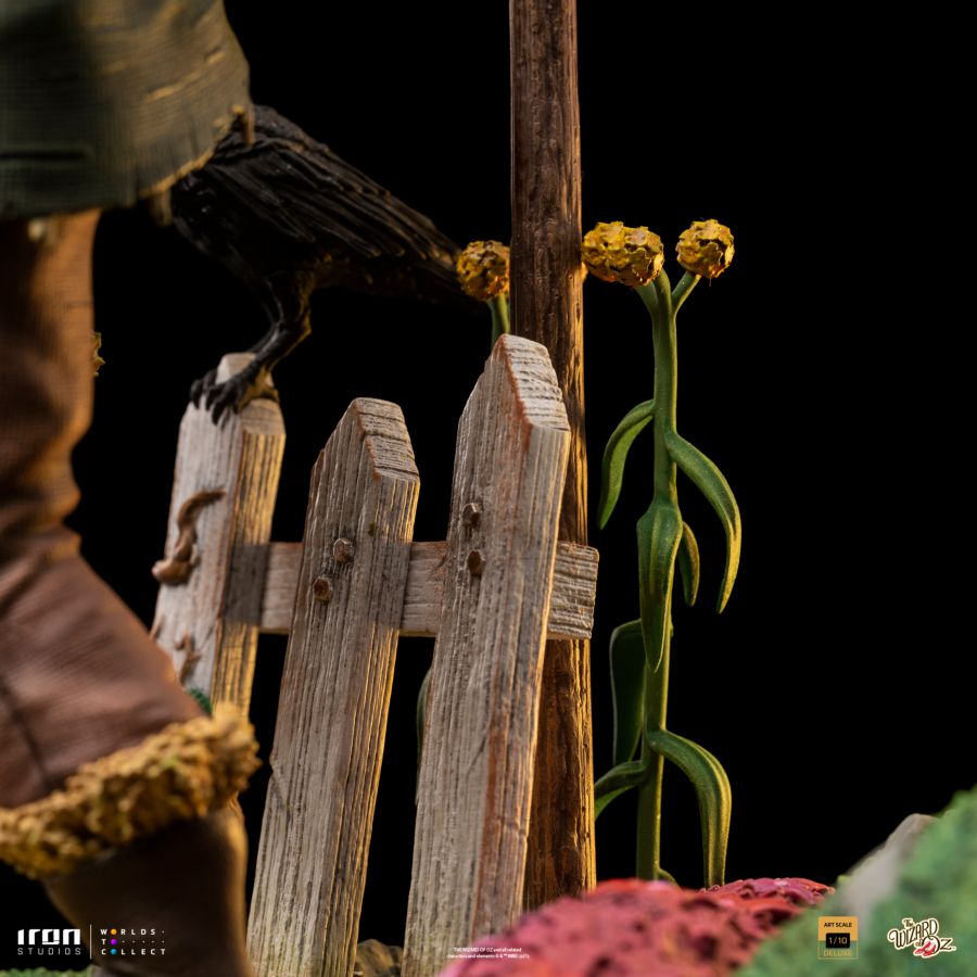 Wizard of Oz - Scarecrow Deluxe 1:10 Scale Statue