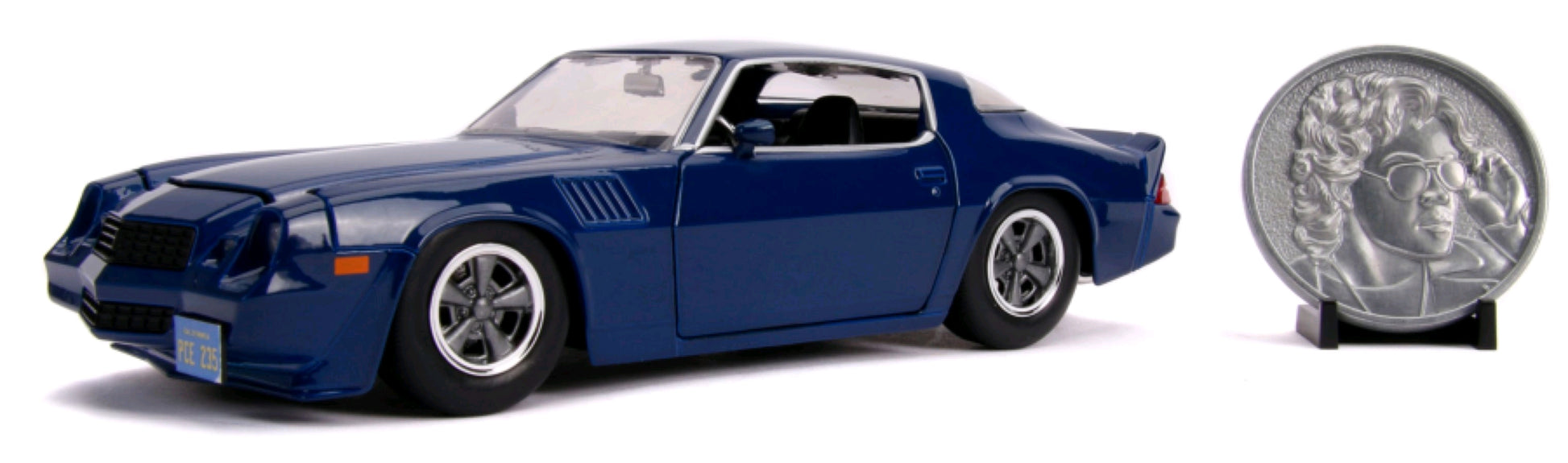 Stranger Things - 1979 Chevy Camero Z28 1:24 Hollywood Ride - Ozzie Collectables