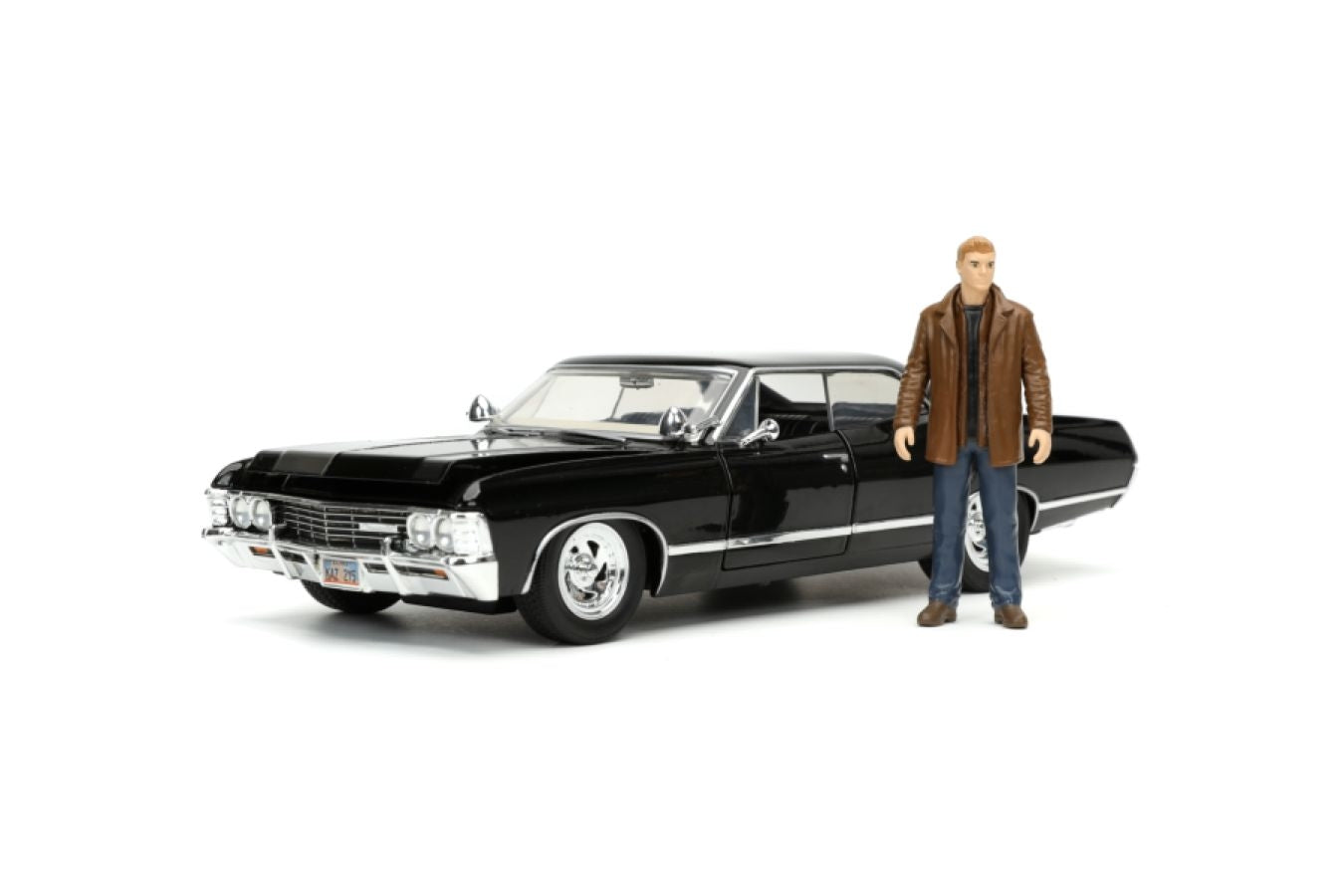 Supernatural - '67 Chevy Impala with Dean 1:24 Scale Hollywood Ride