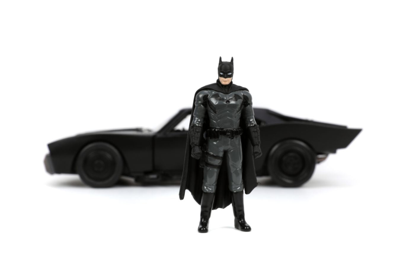 The Batman - Batmobile with Batman 1:24 Scale Hollywood Ride