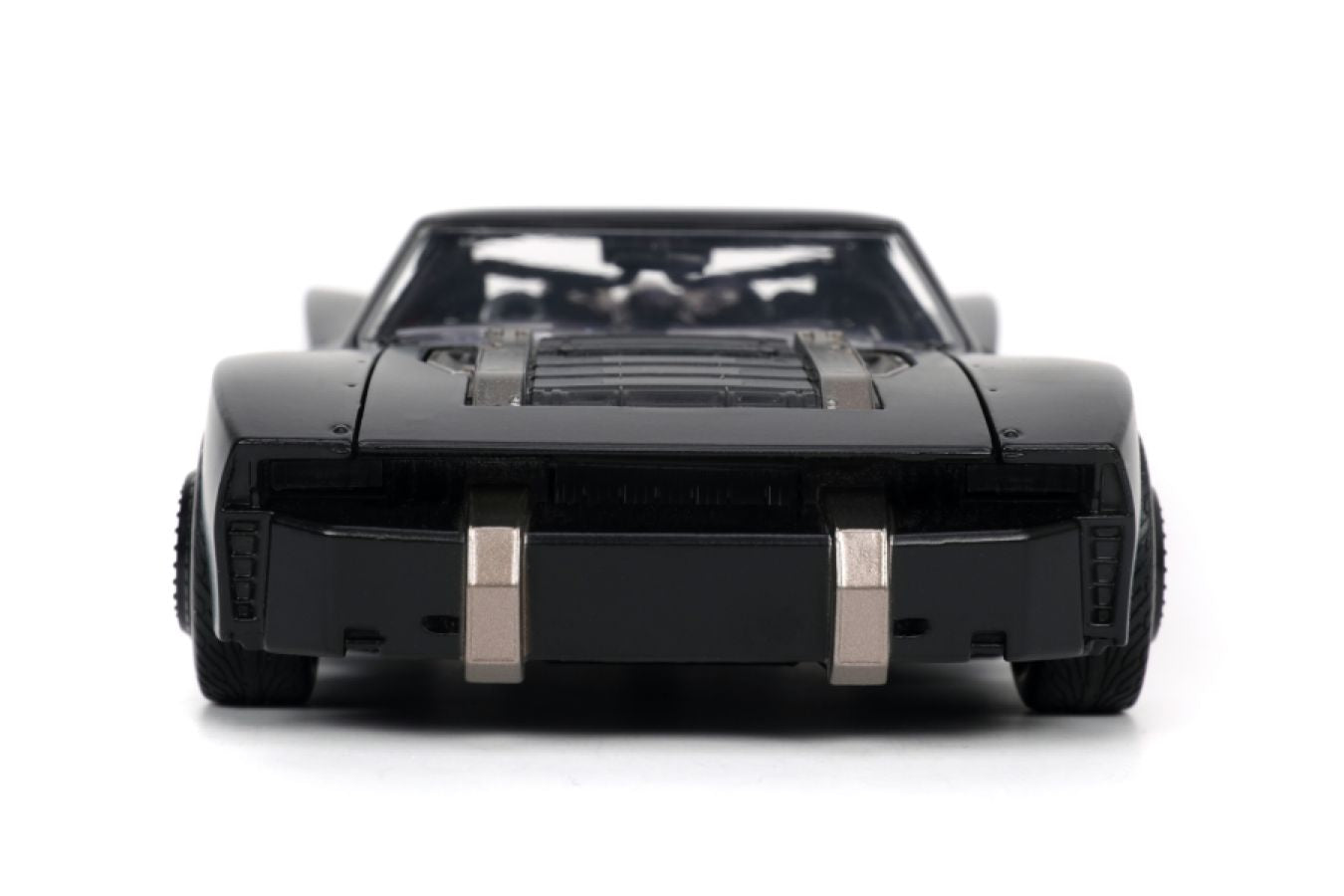 The Batman - Batmobile with Batman 1:24 Scale Hollywood Ride