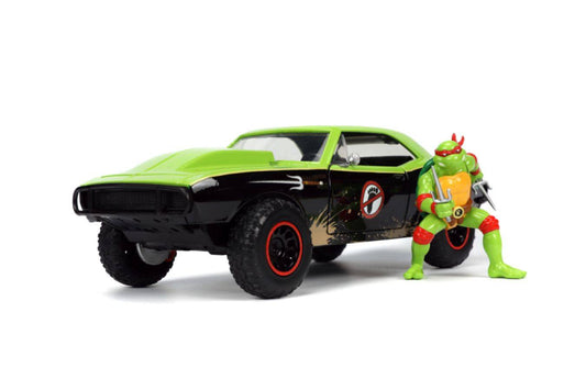 TMNT (TV87) - 1967 Chevrolet Camaro with Raphael 1:24 Scale