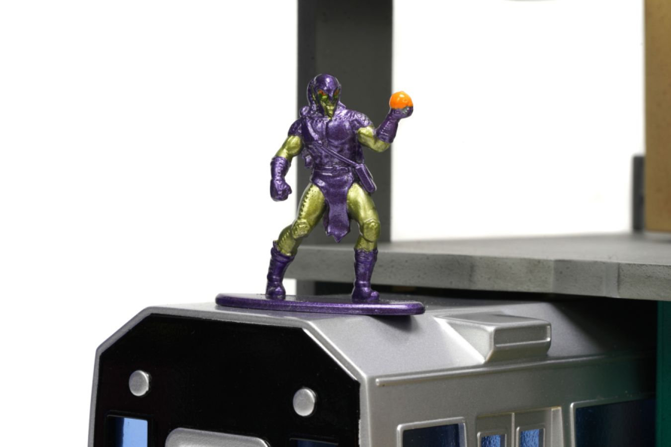 Spider-Man (comics) - New York City Deluxe Nano Scene Exclusive