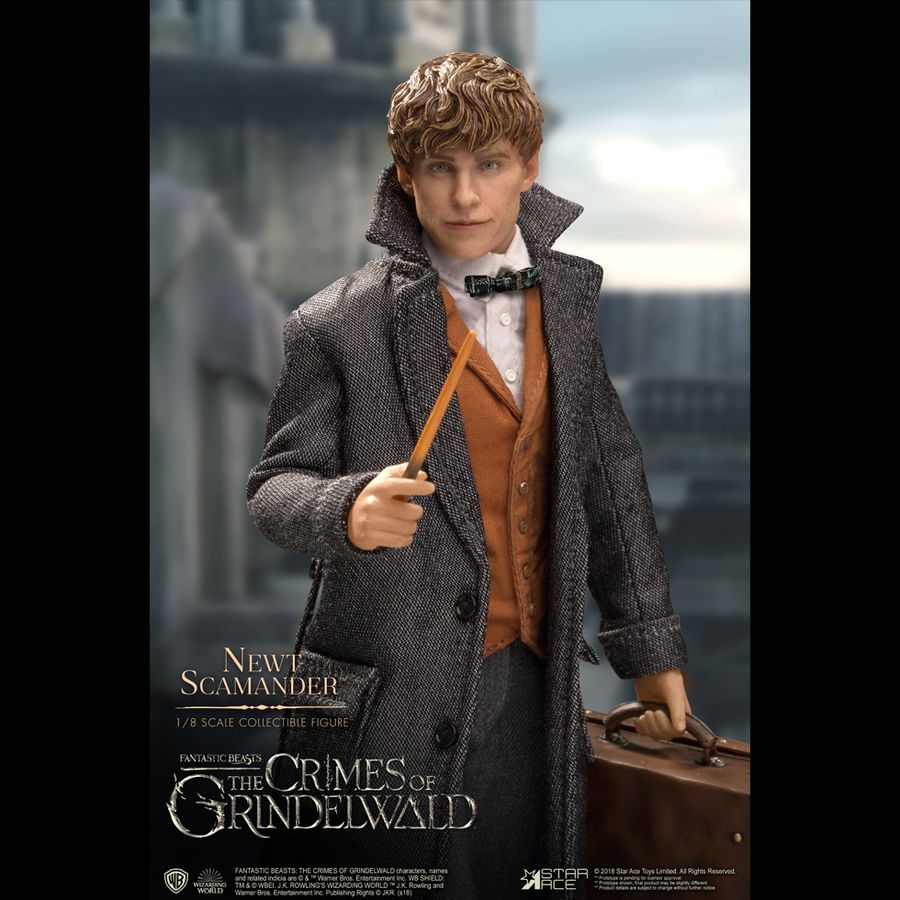 Fantastic Beasts 2: The Crimes of Grindelwald - Newt Scamander 1:8 Scale Action Figure - Ozzie Collectables