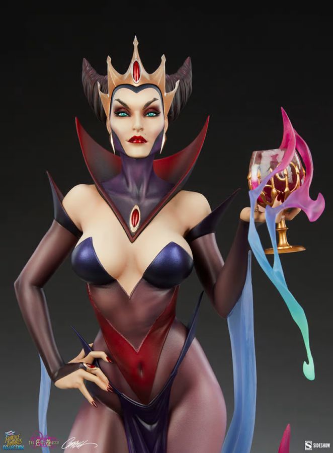 Fairytale Fantasies - Evil Queen Statue