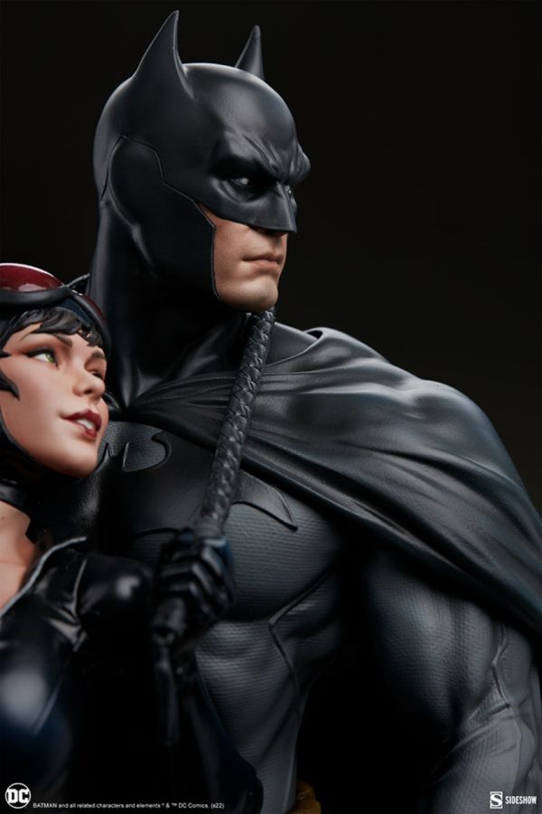 DC Comics - Batman & Catwoman Diorama