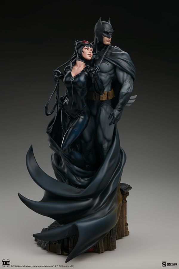 DC Comics - Batman & Catwoman Diorama