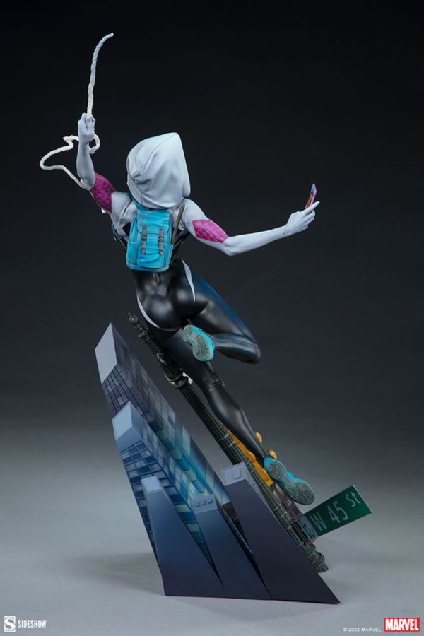 Marvel Comics - Spider-Gwen Premium Format Statue