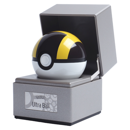 Pokemon - Ultra Ball Prop Replica