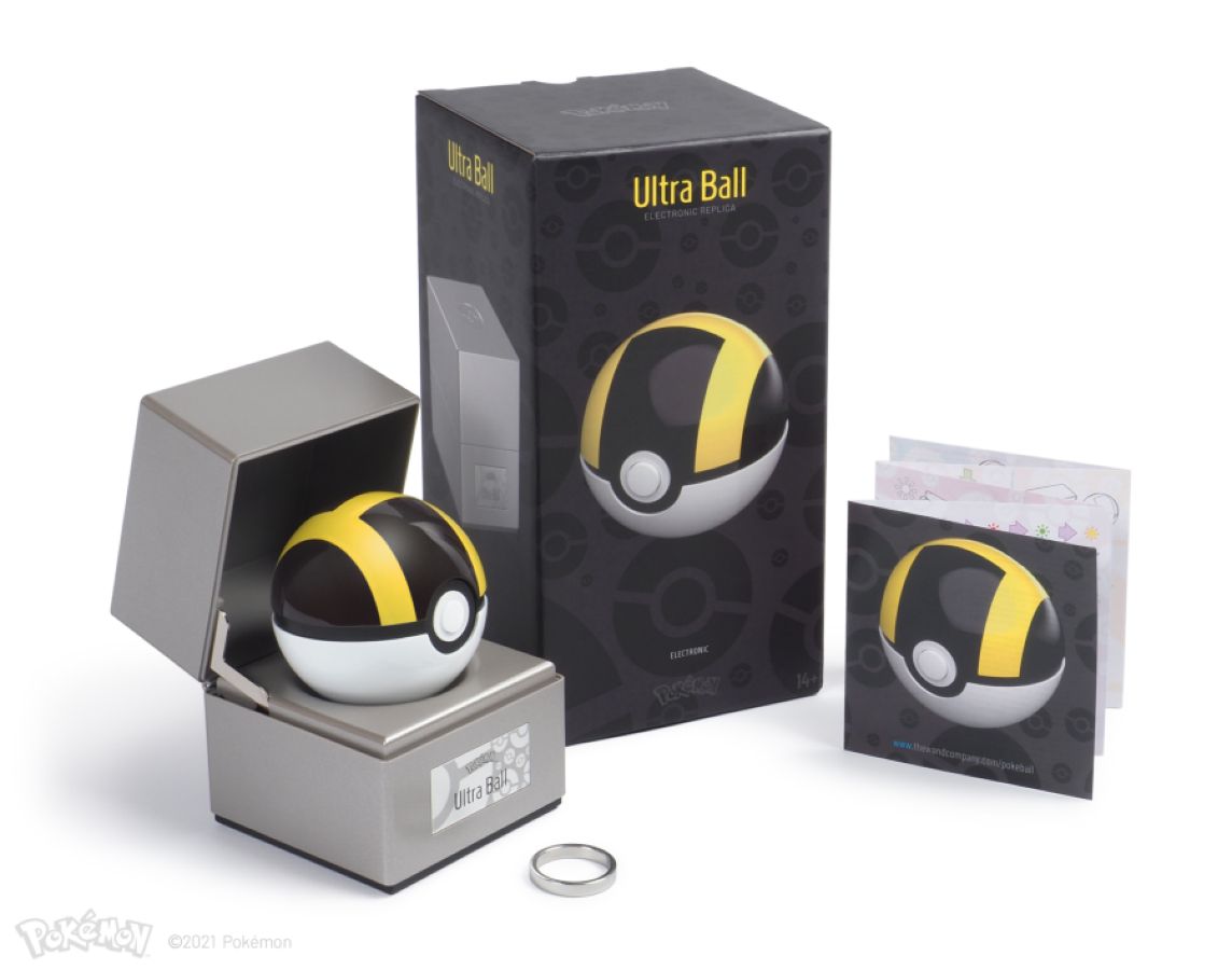 Pokemon - Ultra Ball Prop Replica