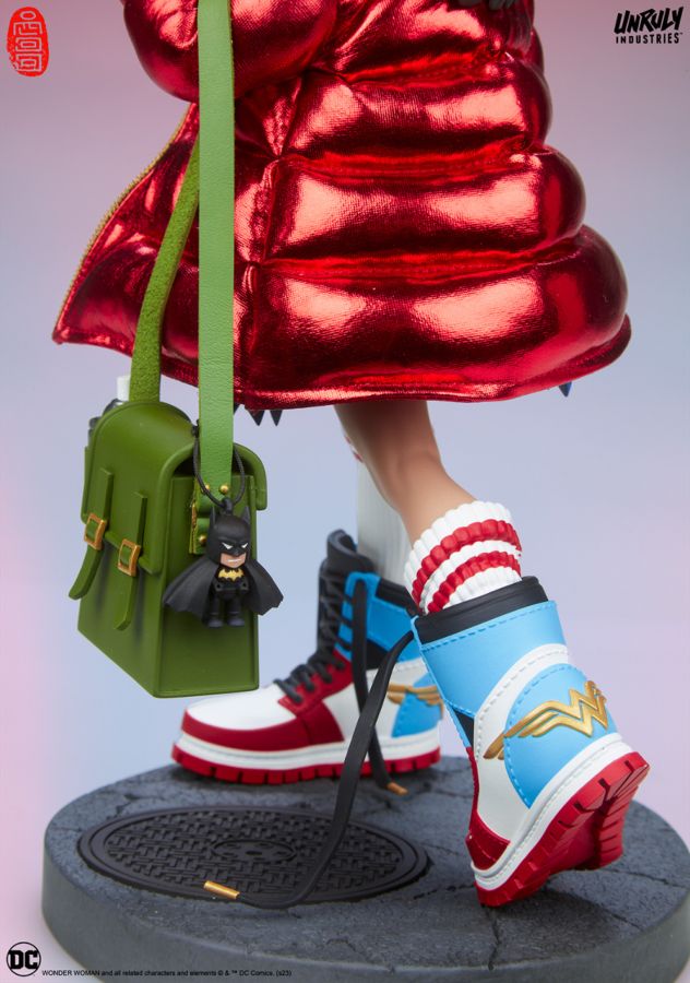 DC Comics - Hype Girl (Wonder Woman) Designer Statue