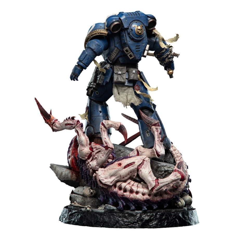 Warhammer 40,000 - Lieutenant Titus Battleline Edition 1:6 Statue