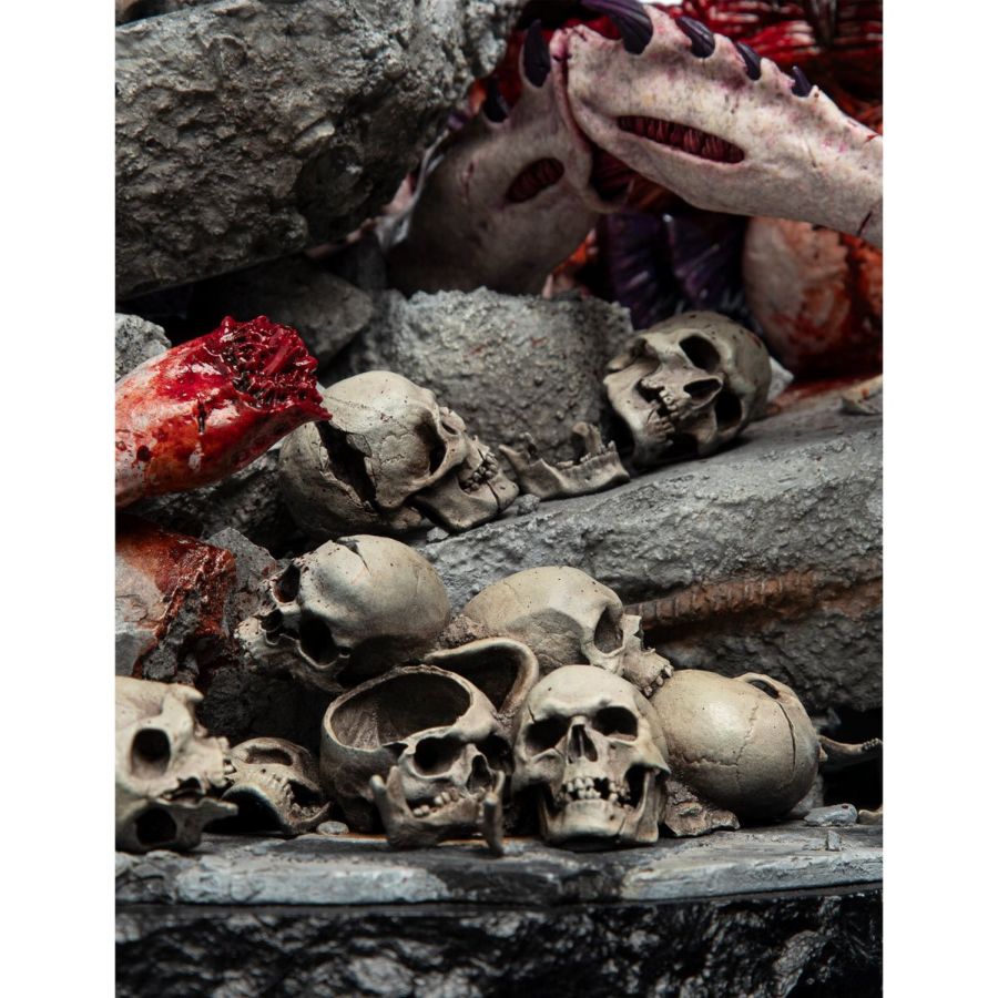 Warhammer 40,000 - Lieutenant Titus Battleline Edition 1:6 Statue